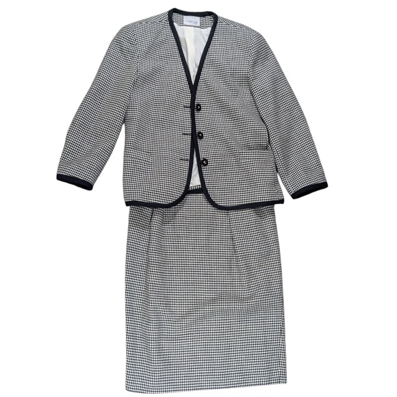 Vintage Nordstrom Blazer/Skirt Suit Wool Set Size 4 - Picture 1 of 7